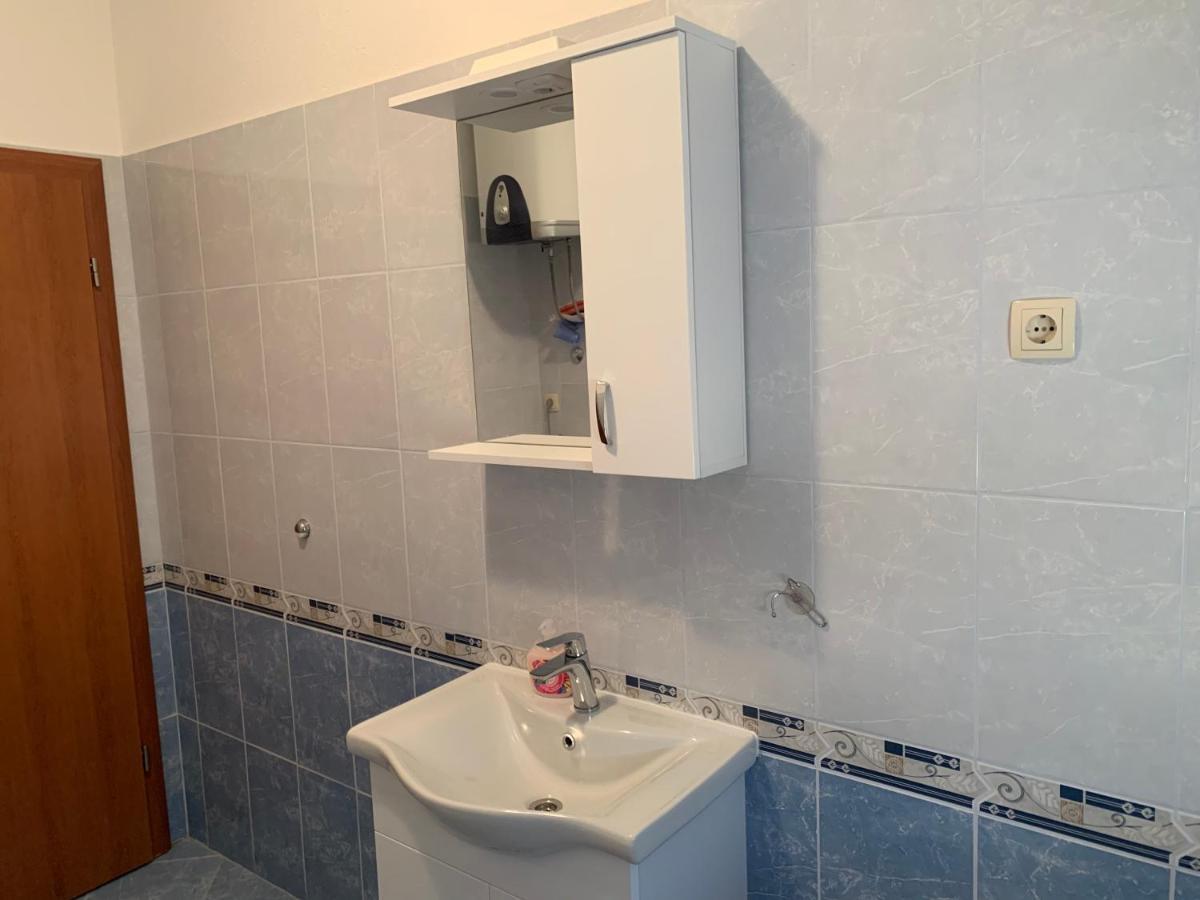 Apartment Lena Kastela Dış mekan fotoğraf