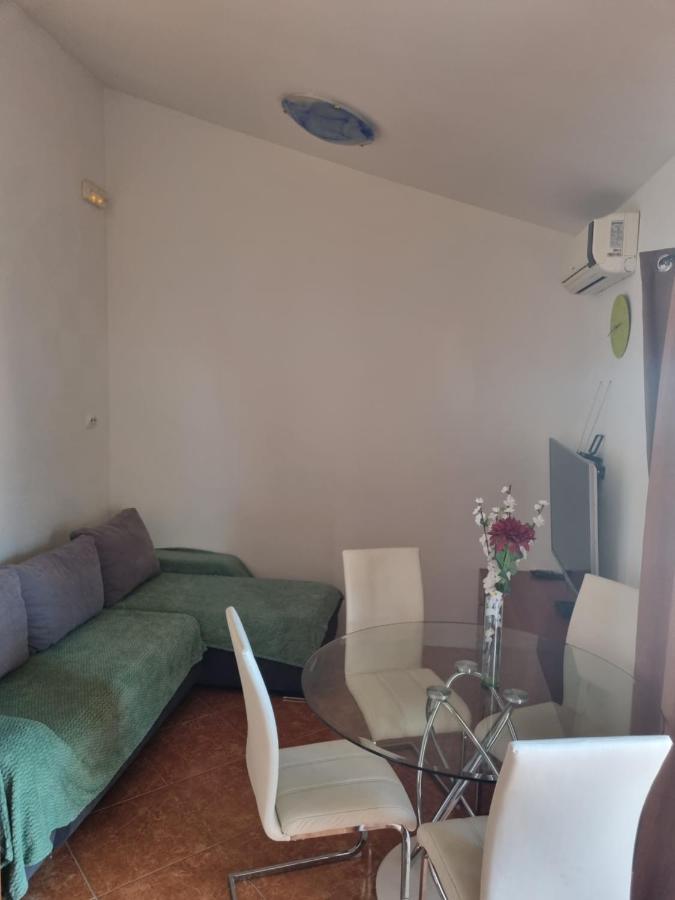 Apartment Lena Kastela Dış mekan fotoğraf